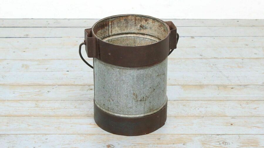 Vintage Well Bucket Planter Log Bucket Vinterior