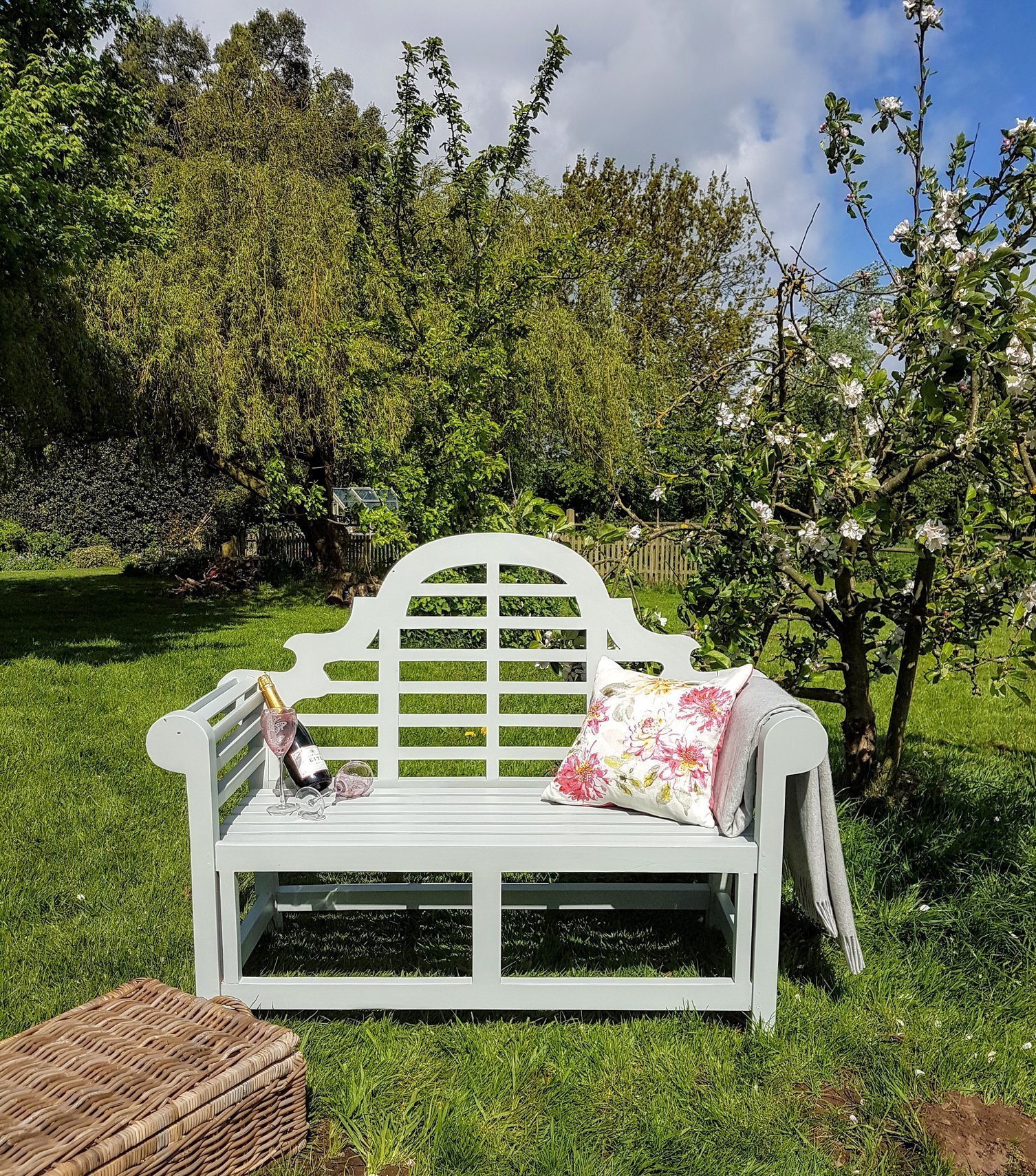 Lutyens Garden Bench Hand Painted Pale Blue Edwin Lutyens Vinterior