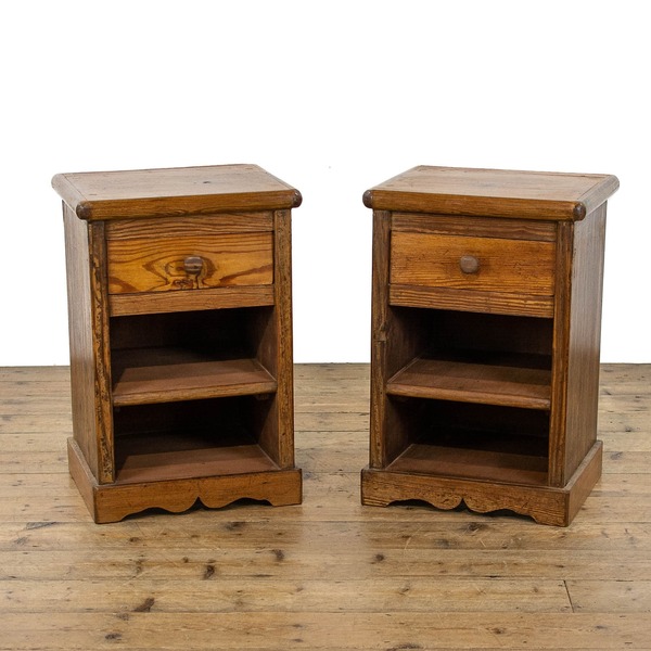 Pair Of Pine Bedside Tables Vinterior