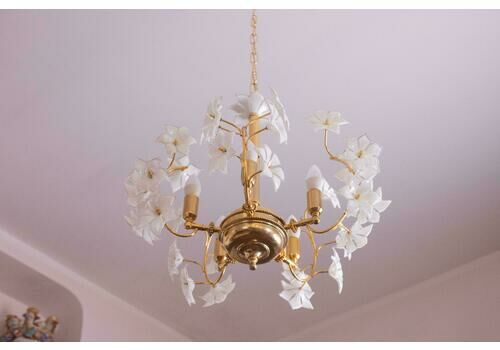 Murano Chandelier White Flowers, 1980s