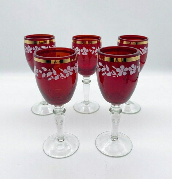 Vintage Set Of 5 Ruby Red Wine Glasses Vinterior