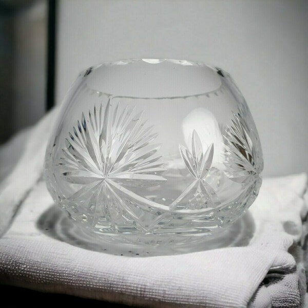 Edinburgh Crystal Bowl, Cut Glass Posy Vase, Starburst And Floral