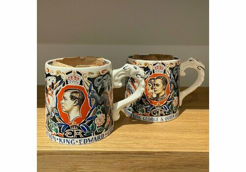 A Pair 1937 Dame Laura Knight Edward VIII & George VI Coronation Mugs