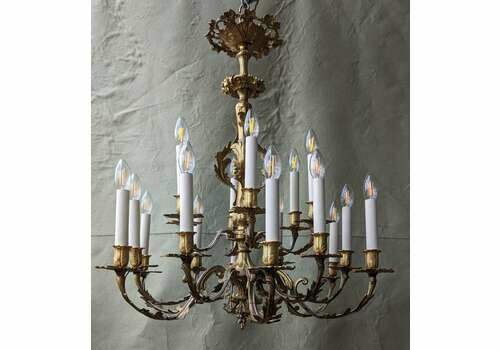 French Gilt Bronze 19th Century 18 Arm Chandelier