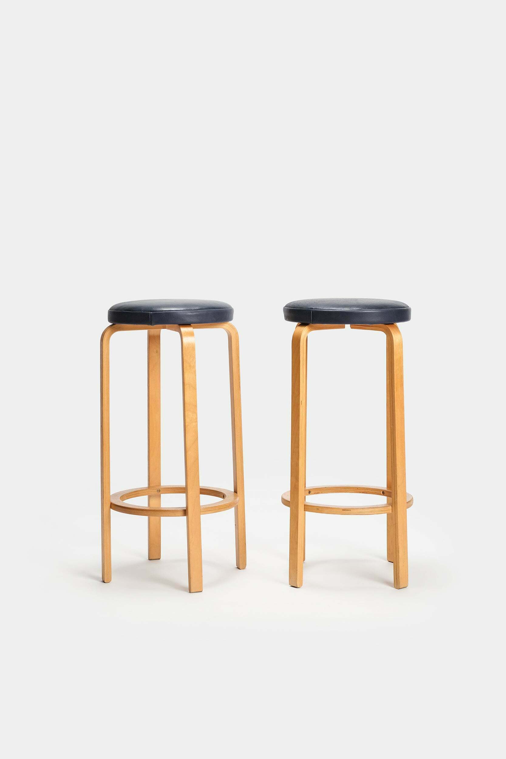 Alvar Aalto Pair Of Bar Stools Model 64 Artek 70s