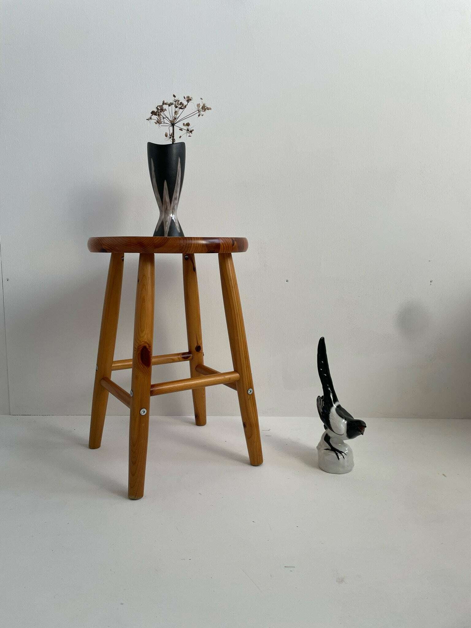 Vintage Ikea Pine Small Stool Tapered Legs 1980/90s | Ikea | Vinterior