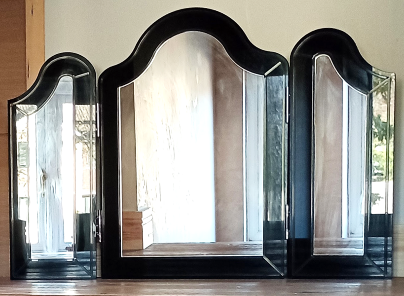 Art Deco Black Curved Edge Tri Fold Vanity Mirror photo furniture