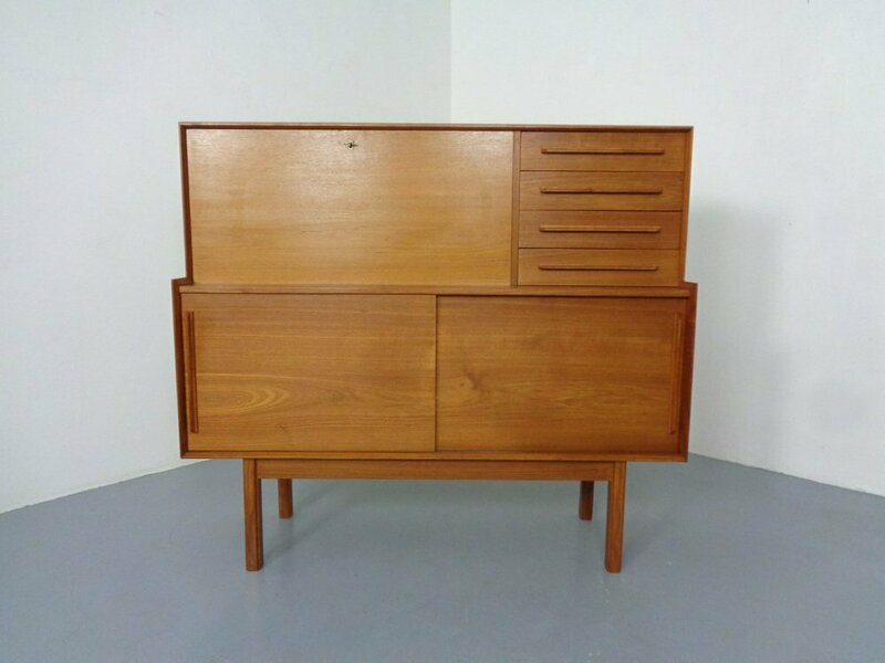 A581a Meredew Teak Veneer Secretary Desk