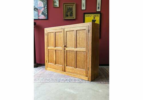 Antique Early 20th Century Large Light Oak Bookcase / Cupboard