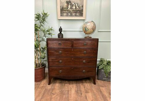Stunning Antique Georgian Mahogany Chest Of Drawers