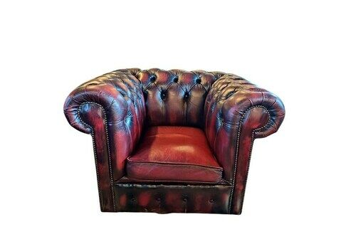 Chesterfield Club Chair In Iconic Ox Blood Red (Excellent Condition)