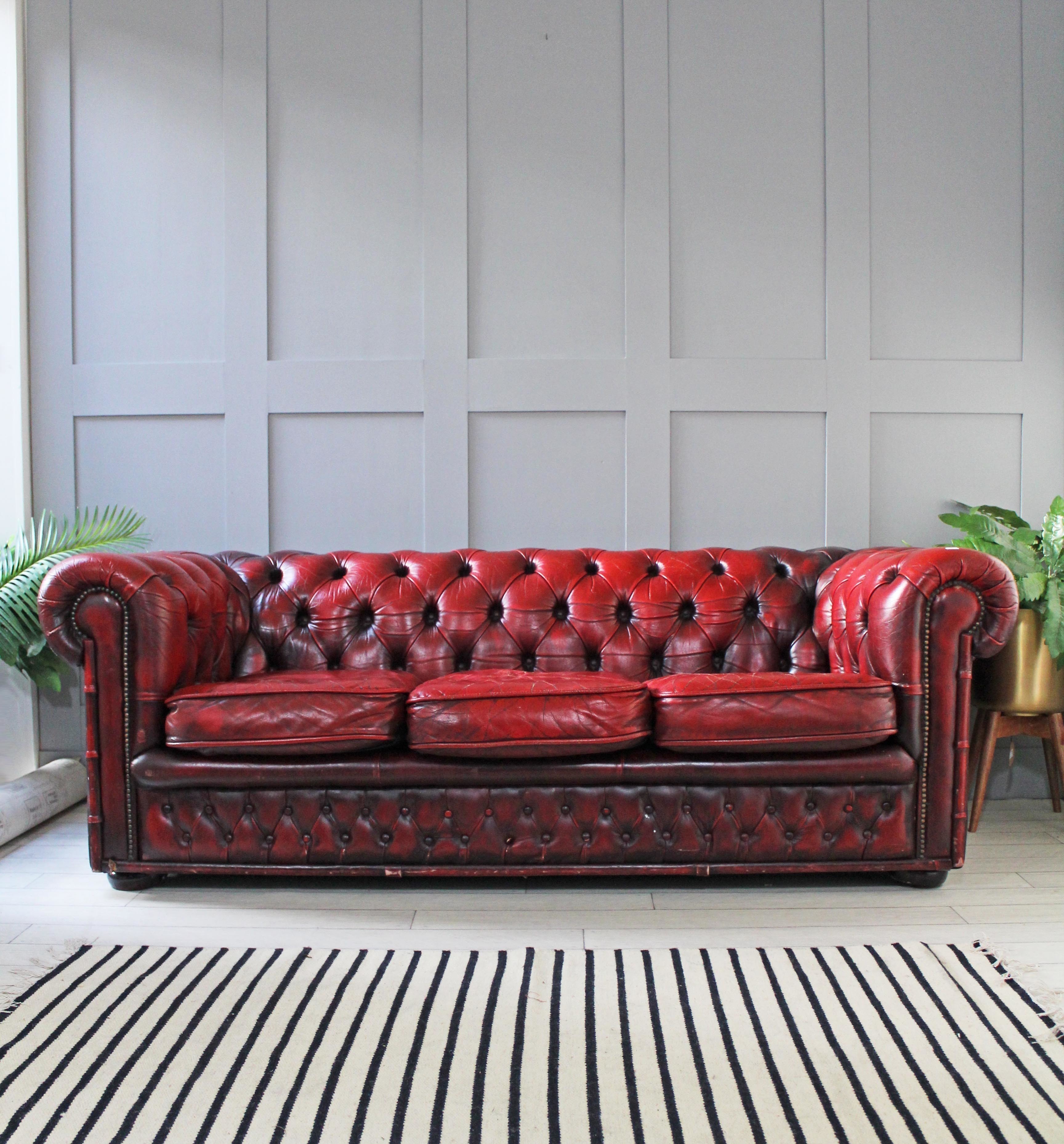 Vintage Oxblood Chesterfield Sofa | Vinterior