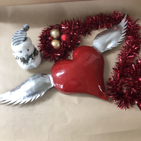Metal Heart With Wings Wall Decoration Valentines Gift