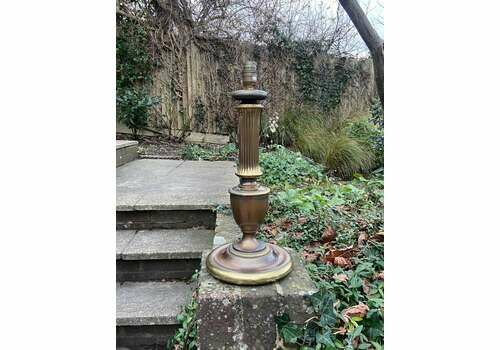 Wonderful Two Tone Brass Metal Vintage Table Lamp, 1970s Antique Looking Finish Working