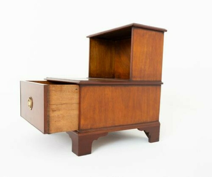 Pair Georgian End Tables Mahogany Side Revival photo 1295.0