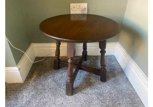 Vintage Solid Wood Mid Century Side Table / Coffee Table / Plant Stand / Pot Stand / Pedestal Table