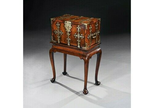 17th Century William And Mary Period Kingwood Strong Box / Coffre Fort On George I Stand