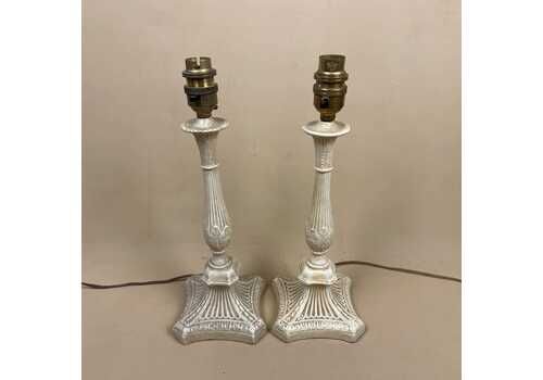 Pair Of Vintage Lamps Lights Bedside Side Table Antique Resin Beige Carved Patterned Pattern Square Base Cottage Lamp Light Ornate