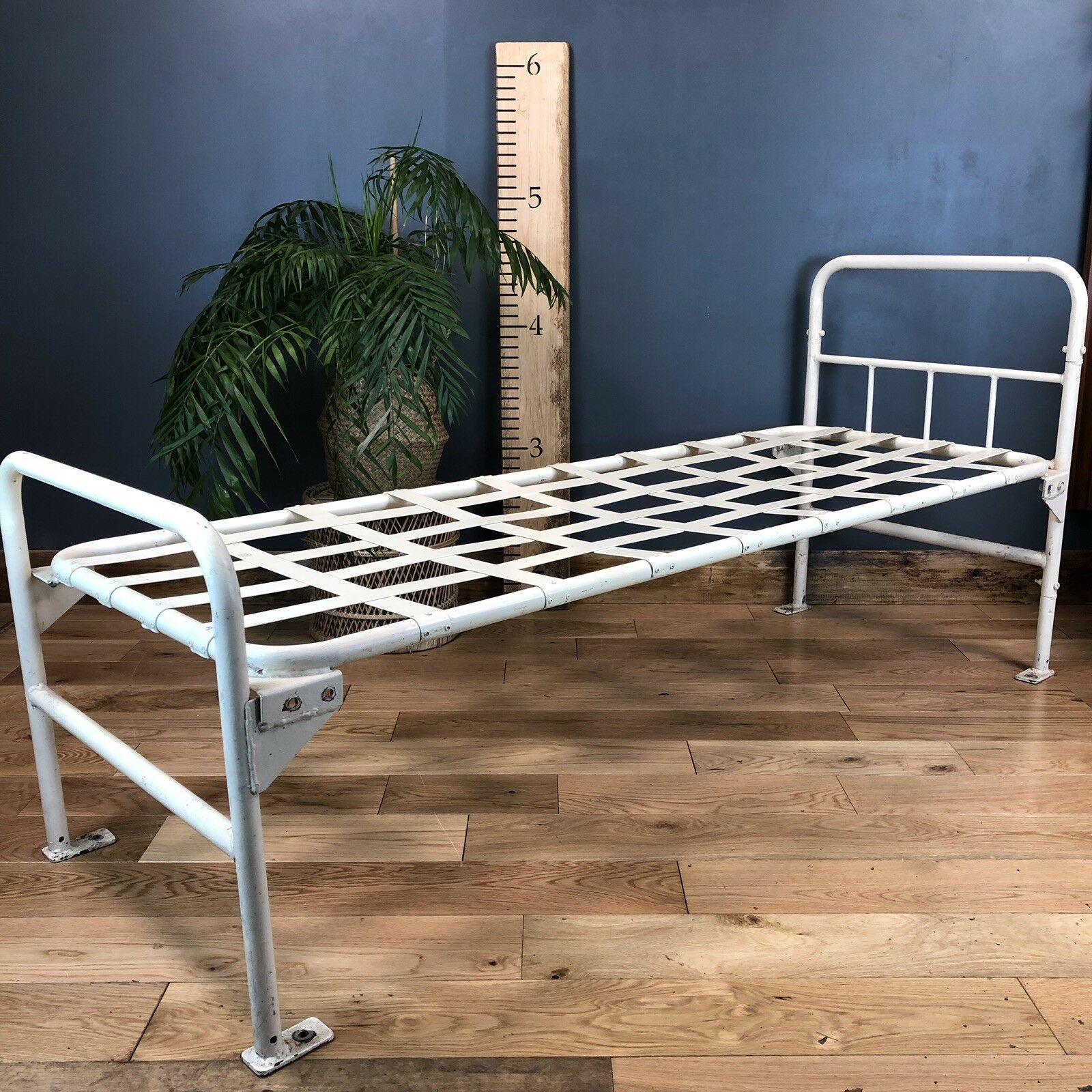 Vintage Metal Single Bed Frame Antique Medical Hospital Prison Vinterior