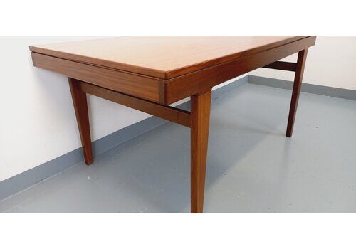 Scandinavian Rectangular Table With 1 Extension In Teak