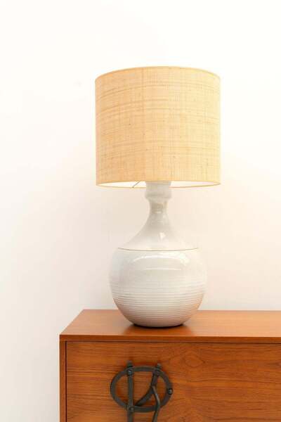 Elegant White Ceramic Table Lamp photo furniture