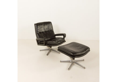 Vintage Lounge Chair With Stool By André Vandenbrouck For Strassle Model ” King “, Switzerland, 1960s