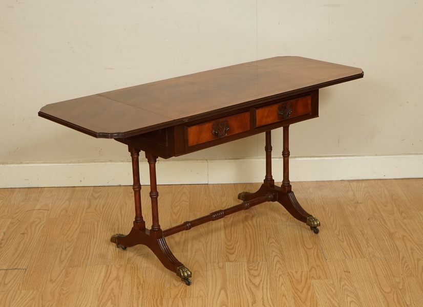 Lovely Vintage Flamed Mahogany Extending Drop Leaf Side End Table photo furniture