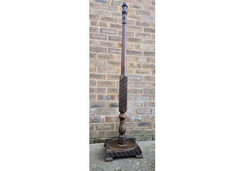 Antique Art Deco Highly Decrative Standard Lamp Carved Chucky Heavy Lamp