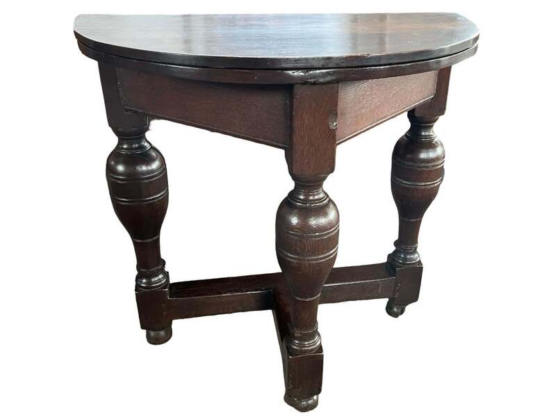 18th Century Dutch Gateleg / Drop Leaf Table / Side Table / Center Table photo for sale