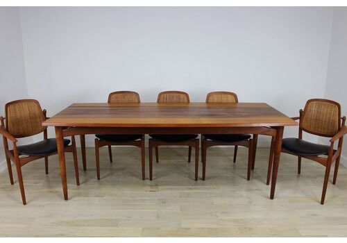 Smart Rare A Younger 8 Seat Dining Table Circa 1960