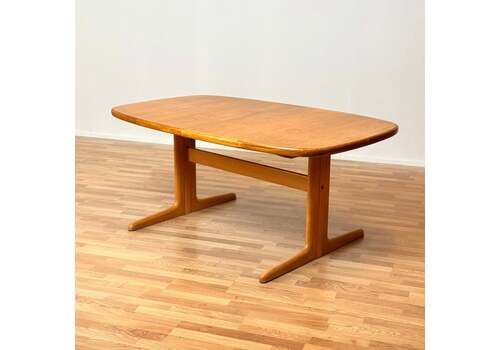 Oval Dining Table In Oak By Skovby Møblefabrik, Ca. 1970s, Denmark