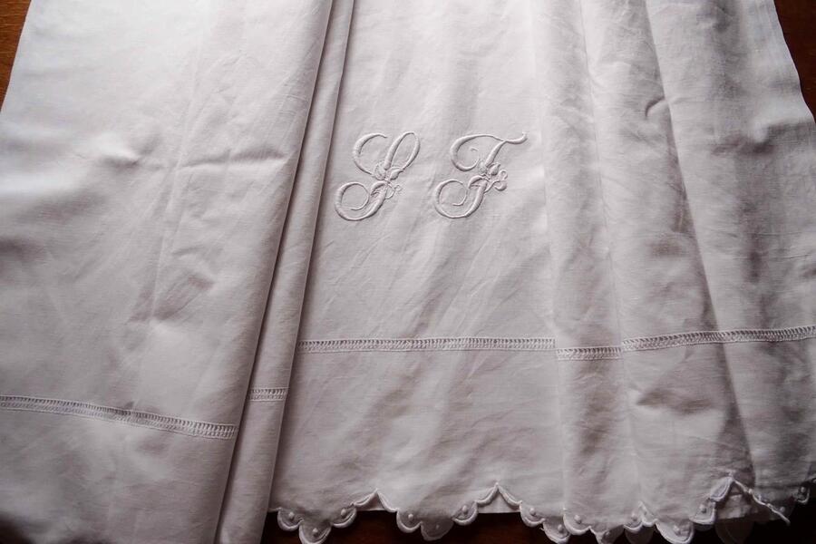 So Pretty! White Linen Sheet, Scalloped Edging photo furniture