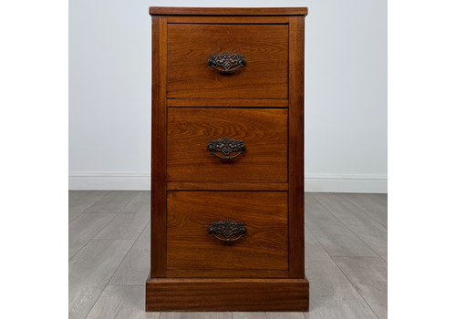 Antique 20th Century Small Oak Chest Of Drawers