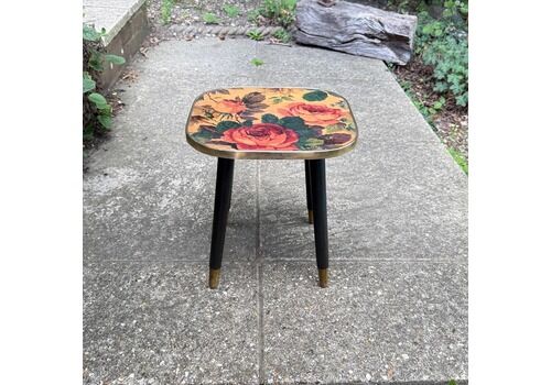 Mid Century Retro Floral Accent Table, Arnold Designs, Vintage 1960s Style With Brass Tips, Metal Toe Tapered Legs,