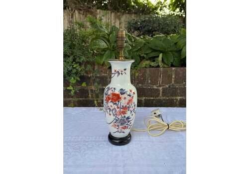 Vintage Oriental Style Ceramic Table Lamp With Hand Painted Floral Design, Solid Wood Base, Brass Collar: Pat Tested And Working