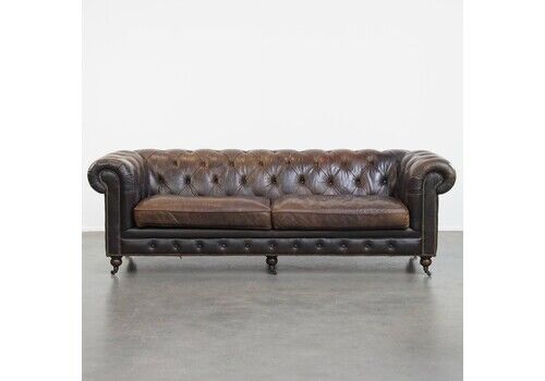 Luxurious And Charming 3 Seater Cowhide Chesterfield Sofa On Wheels With An Irresistible Character