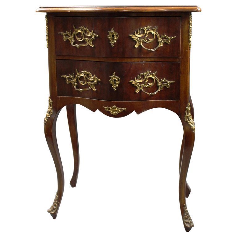 Small Bow Fronted Victorian Walnut Chest Of Drawers Vinterior