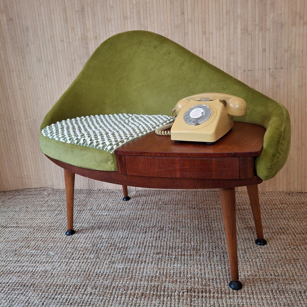 イギリスビンテージ CHiPPY TELEPHONE SEATS イギリスビンテージCHiPPY