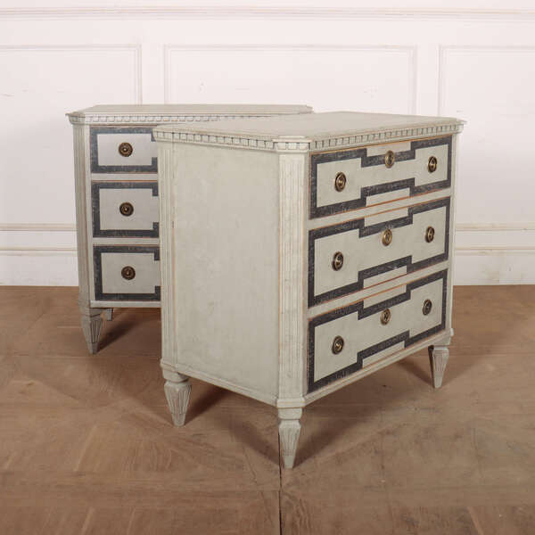 Pair Of Swedish Decorated Commodes | Vinterior
