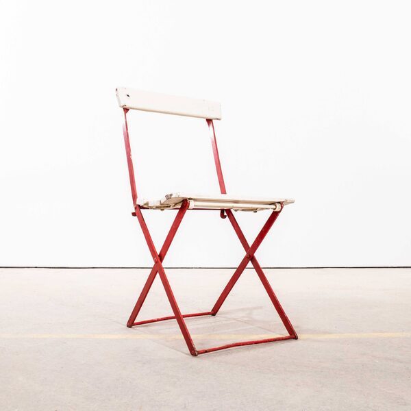 1950’s Slatted Red And White French Outdoor Folding Chairs | Vinterior