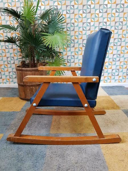 Vintage 1950 S Small Childs Rocking Chair Mid Century Retro Vinterior
