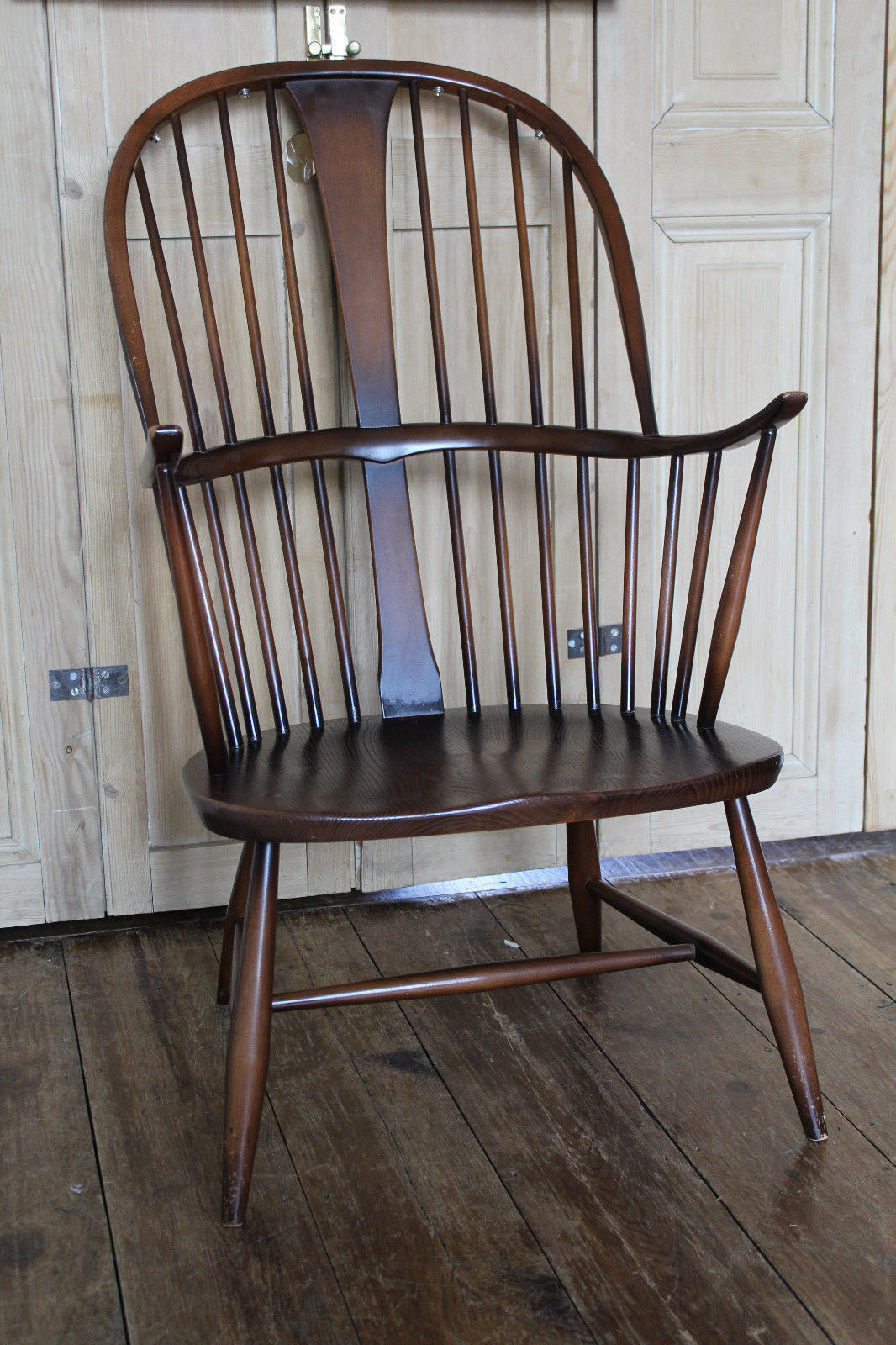 Ercol Chairmakers Fireside Chair In Outstanding Condition Mid Century