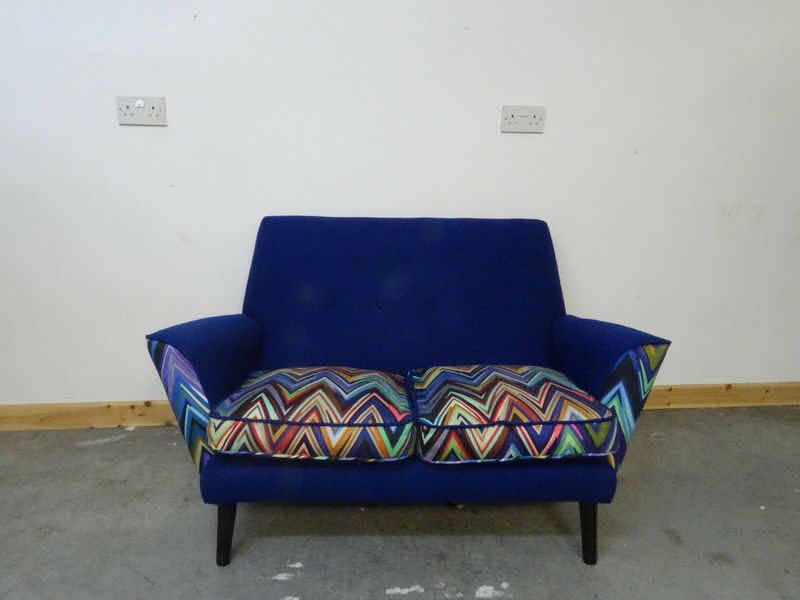Stunning Vintage Lovebird Sofa By Galapogas Design In Parris Wakefield