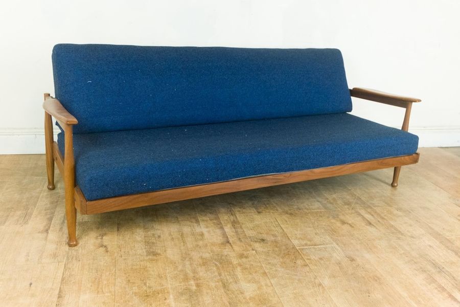 Vintage Retro Guy Rogers Manhattan Teak Mid Century Daybed Sofa Bed