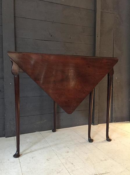 Mahogany Corner Table photo furniture