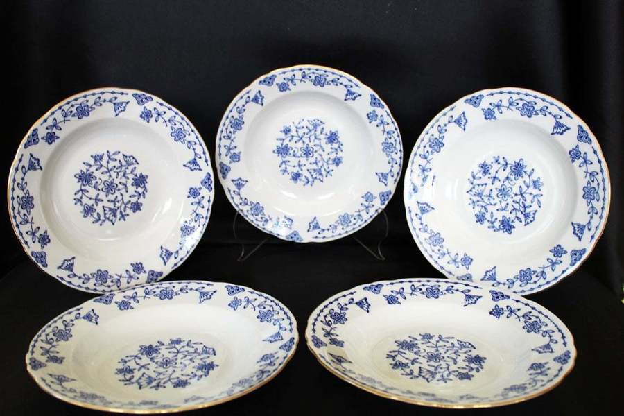 5 Vintage Porcelain Deep Dinner Plates, Bowl Soup Plates, Crossed
