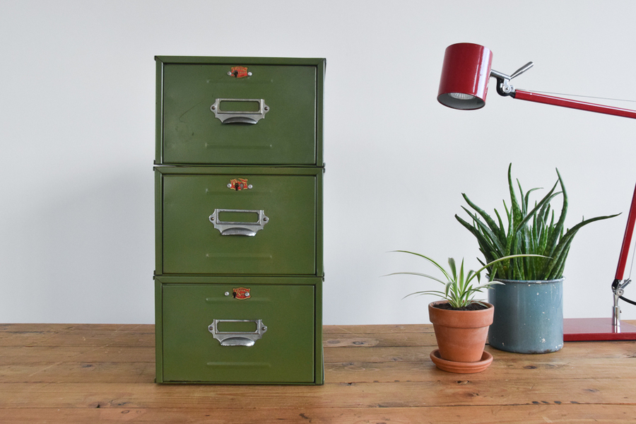 Vintage Set Of Three Green Single Stackable Veteran Series Metal