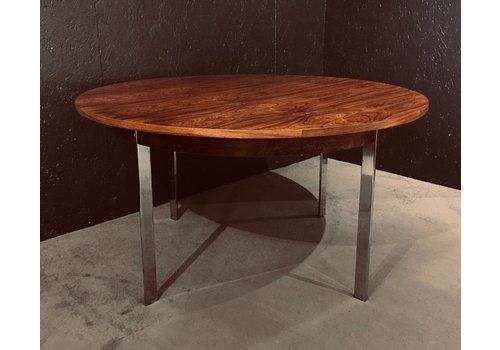 Merrew Associates Rosewood Circular Dining Table By Richard Young For Merrow Associates, 1968