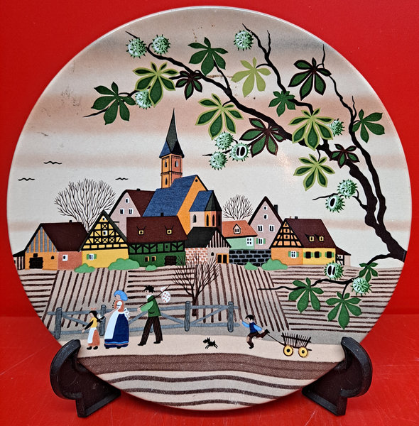 Poole Pottery 427 Autumn II Decorative Plate Poole Pottery Vinterior