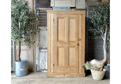 Gorgeous Victorian Pine Wardrobe
